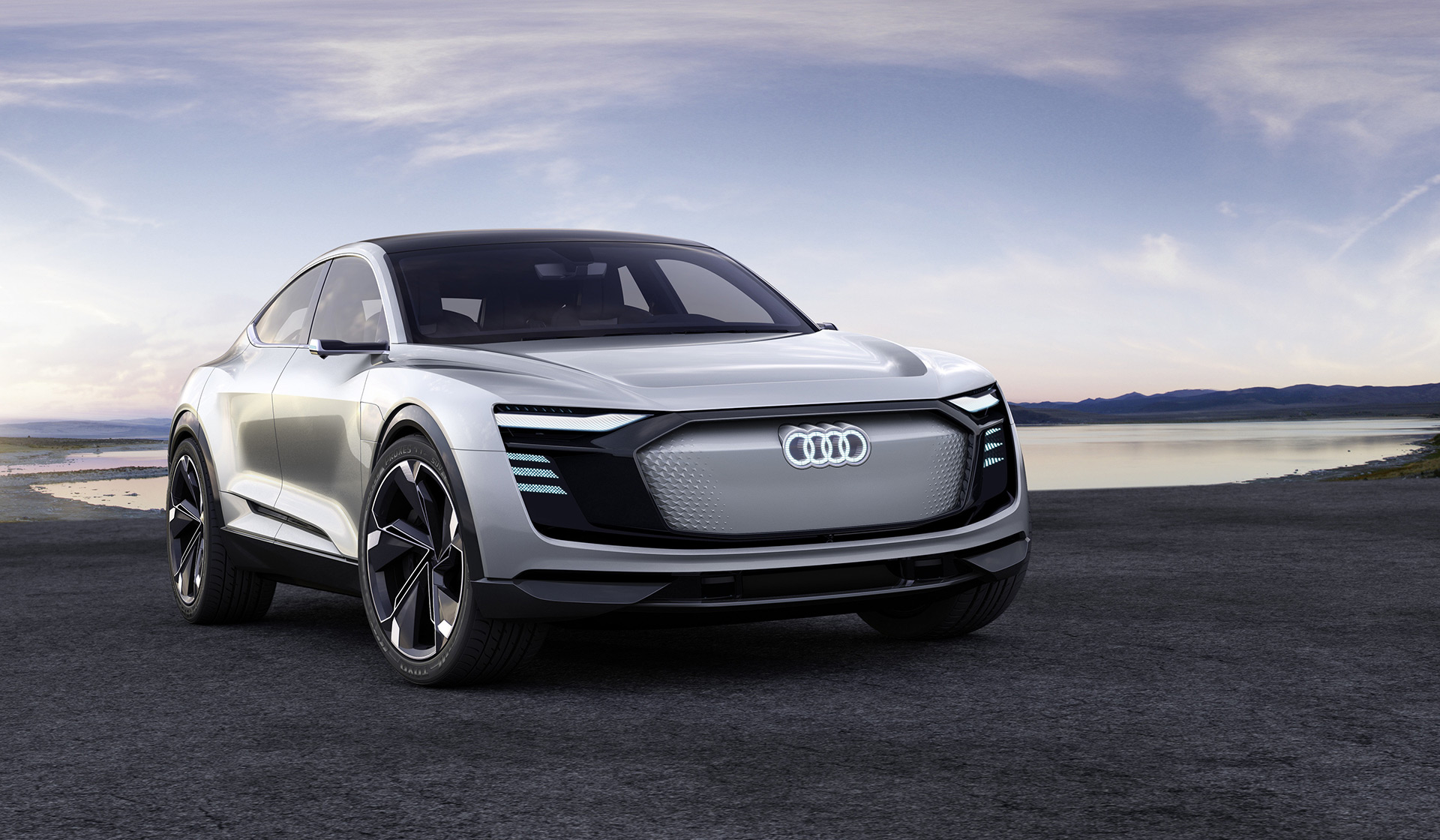 Audi-e-tron-Sportback-concept12