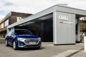 Audi charging hub