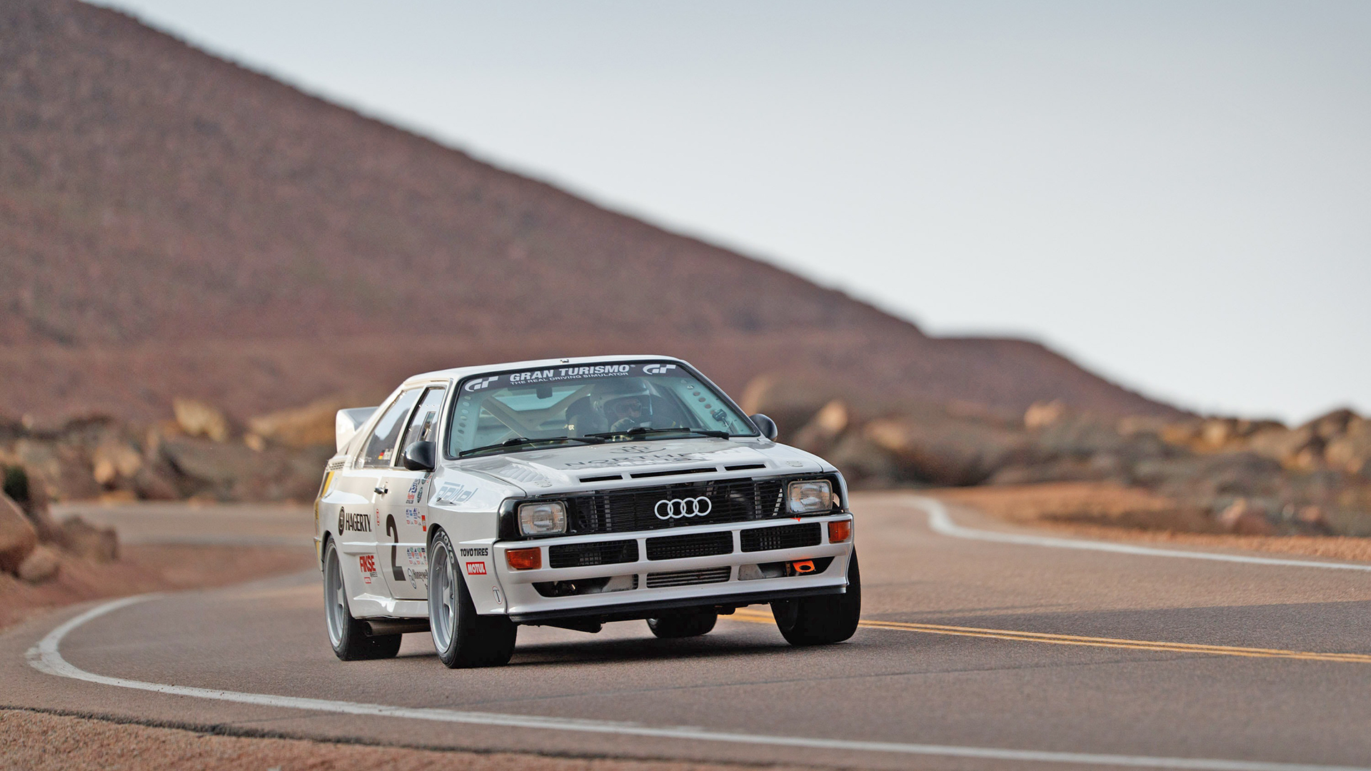 Audi Sport quattro