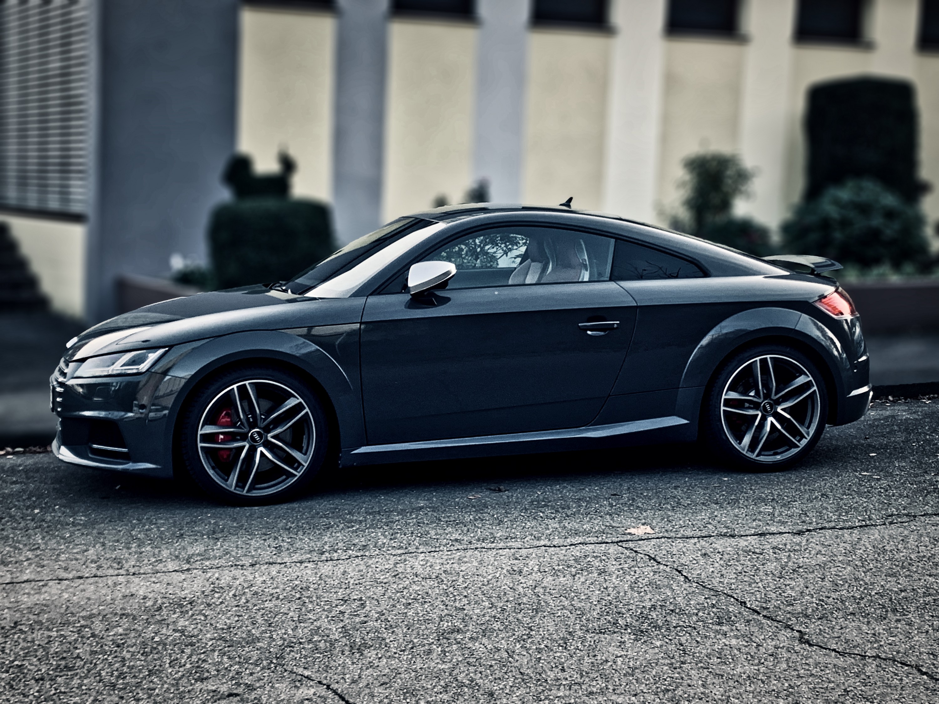 Audi TTS