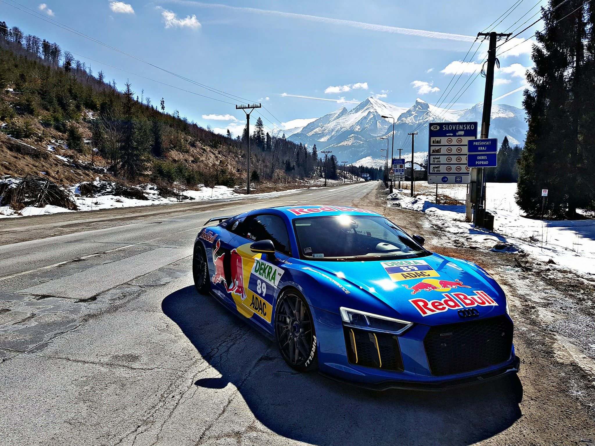 R8