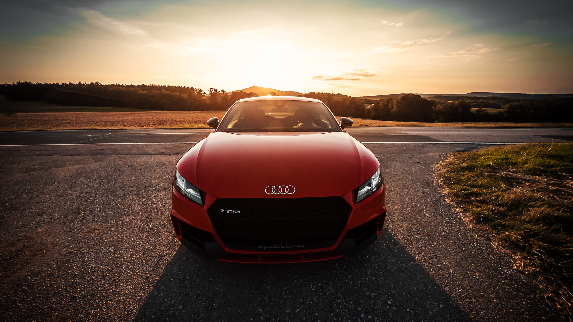 Audi TTRS 8S - Sunset