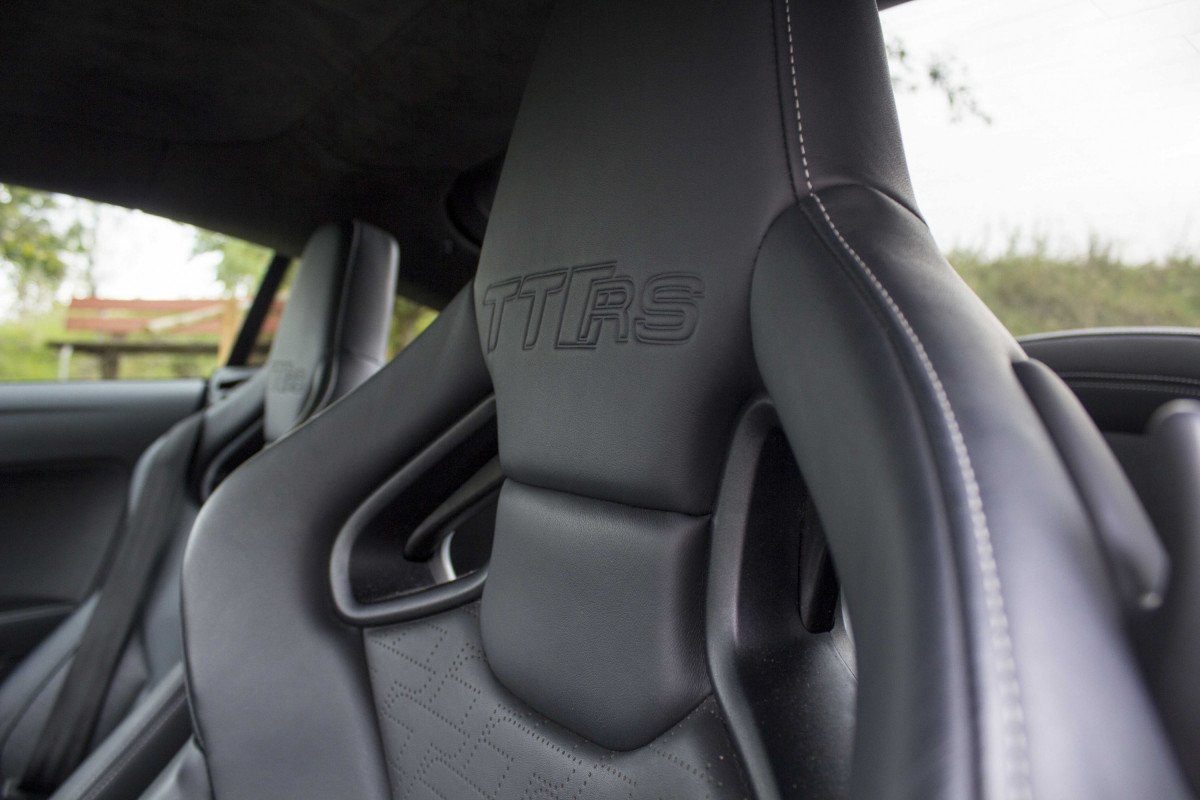 Audi TTRS Schalensitze