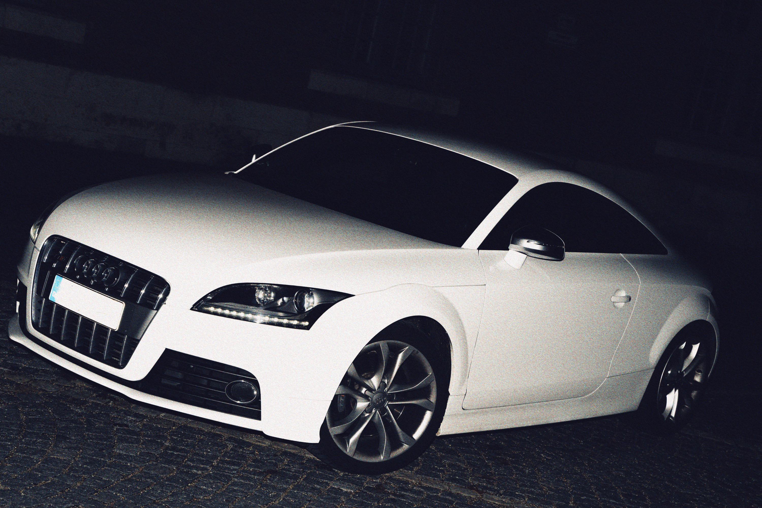 2009 Audi TTS in Weiß