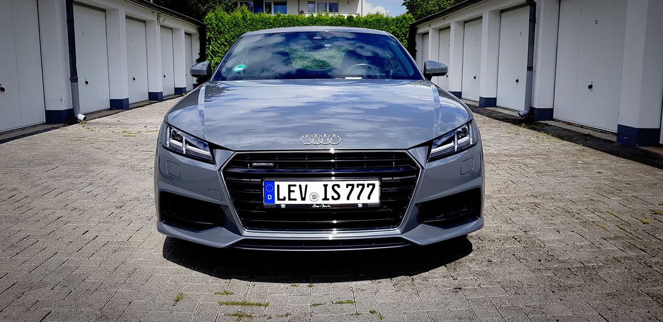 Audi TT 2.0 TFSI (Garage)
